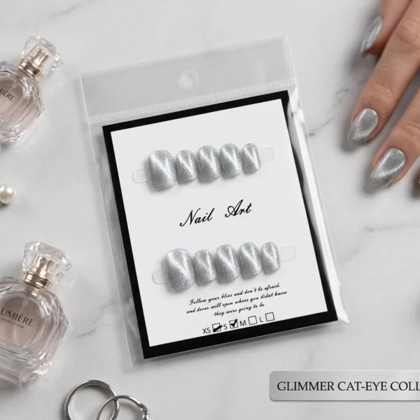 Glimmer Cat-Eye — Ongles Pressés Miroir Argenté