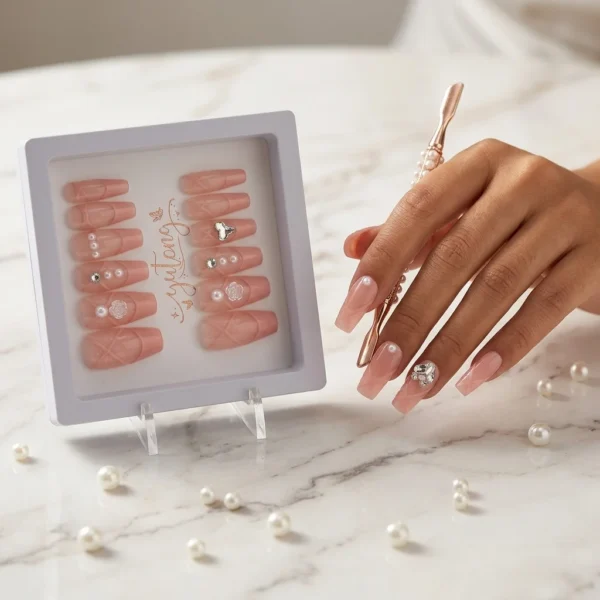 Blush Bridal — Faux Ongles Roses Perles & Cristaux