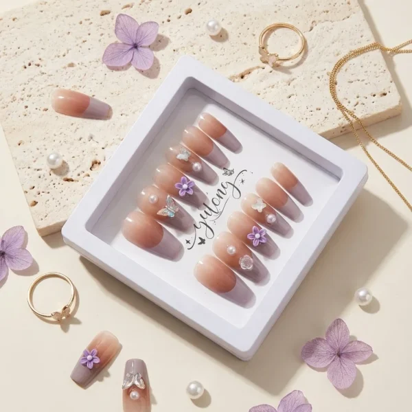 Mauve Petal — Faux Ongles Nude Mauve & Fleurs Violettes